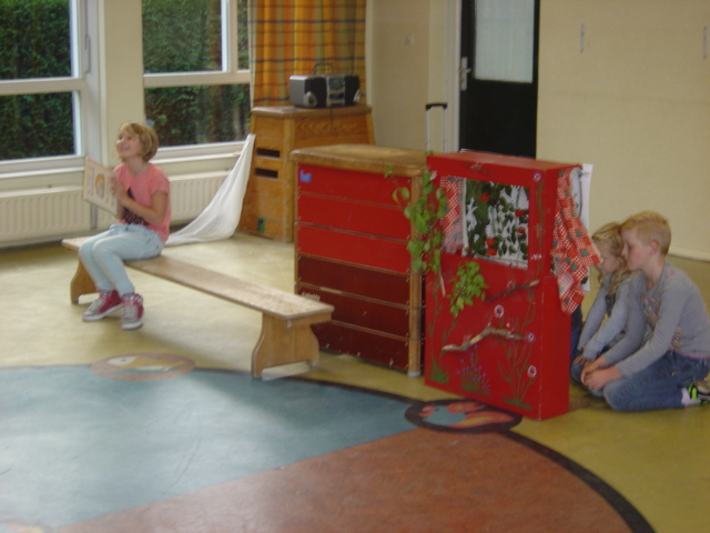 Kinderboekenweek afsluiting groep 1/2b en groep 6